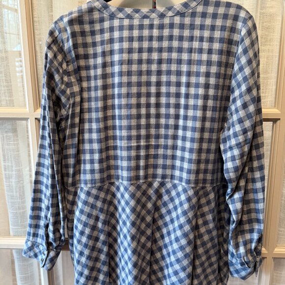 J. Jill Gingham Top with Buttons - Picture 3 of 5